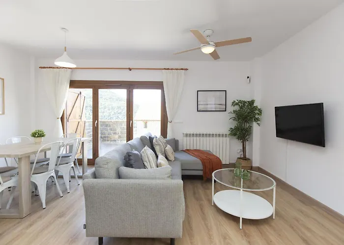 Aura De By Bevalle Lägenhet Buesa