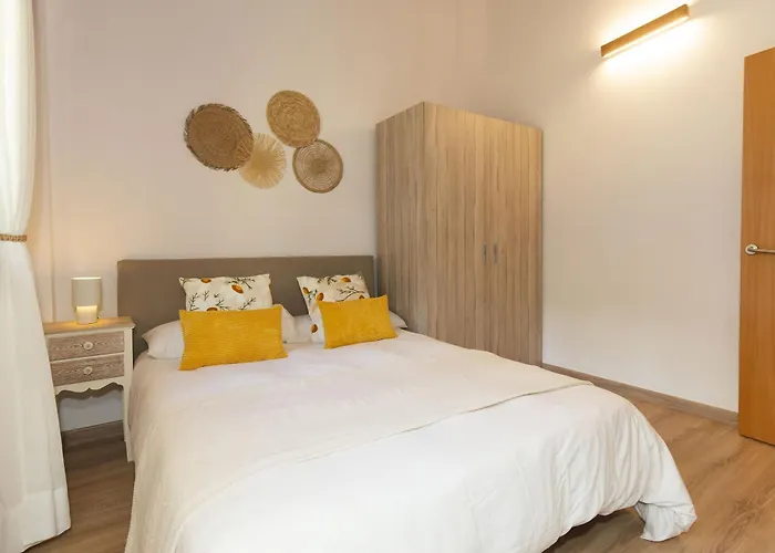 Aura De By Bevalle Lägenhet